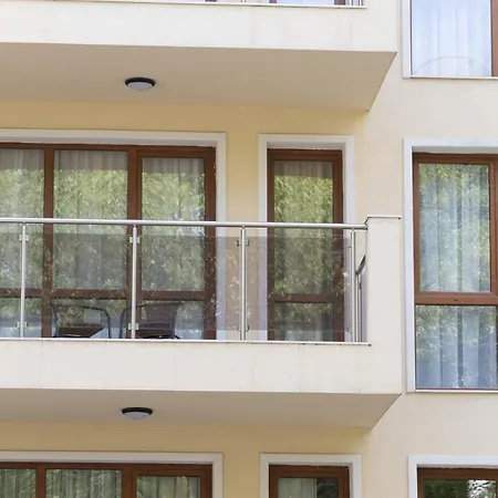 Romance Golden Line For Rent דירה *